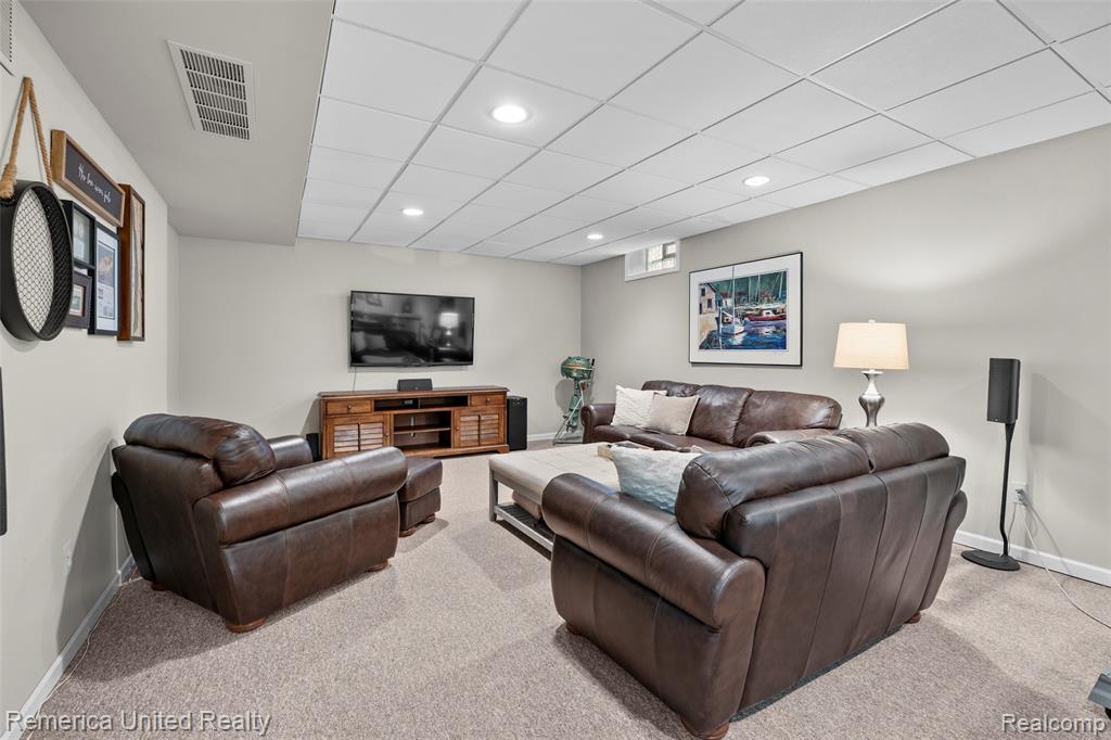 7650 5 Mile Road, Northville, MI 48168 — Photo 71