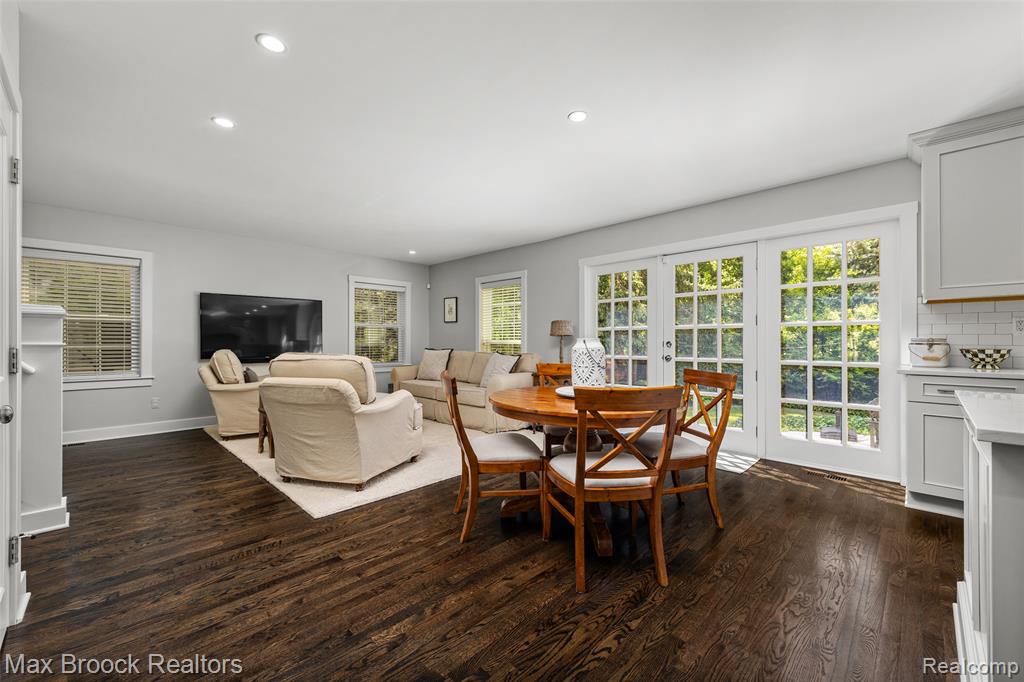 937 Henley Street, Birmingham, MI 48009 — Photo 9