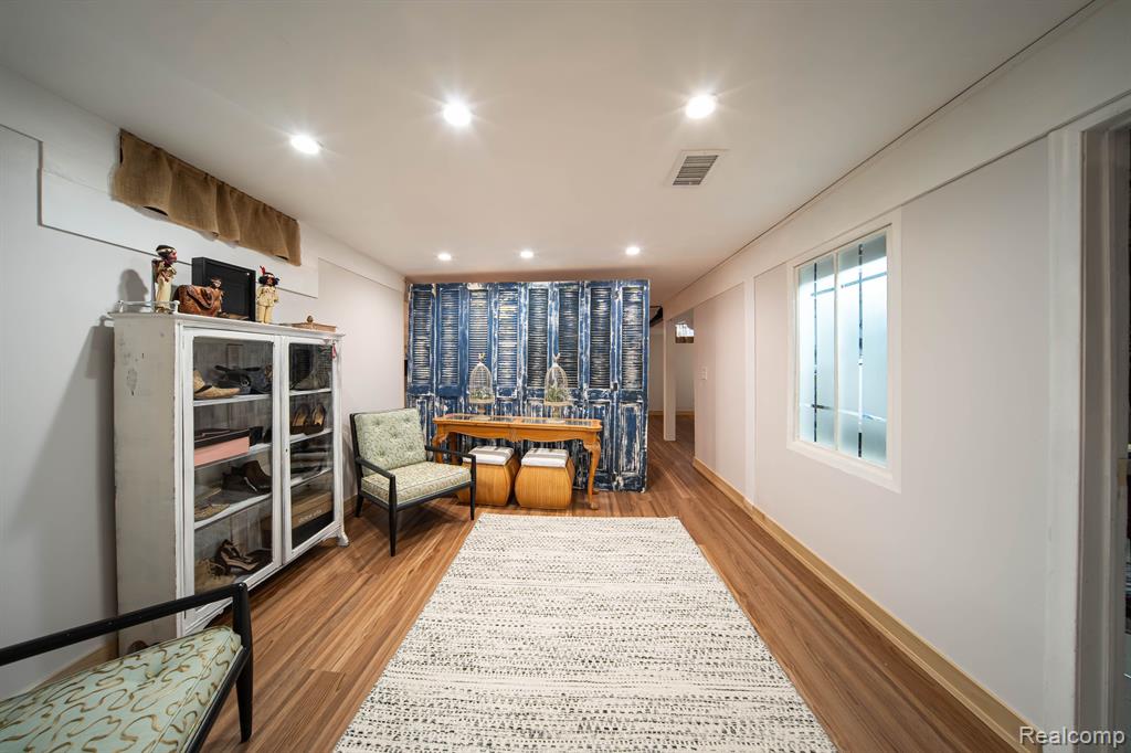 4308 ARDEN, Royal Oak, MI 48073 — Photo 20