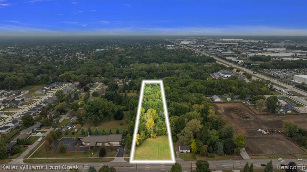 5575 E 14 Mile Road, Sterling Heights, MI 48310 — Photo 2