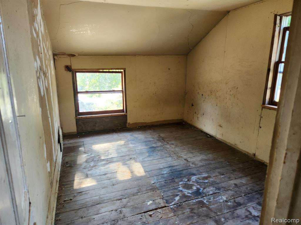 315 MCOMBER Street, Dowagiac, MI 49047 — Photo 20