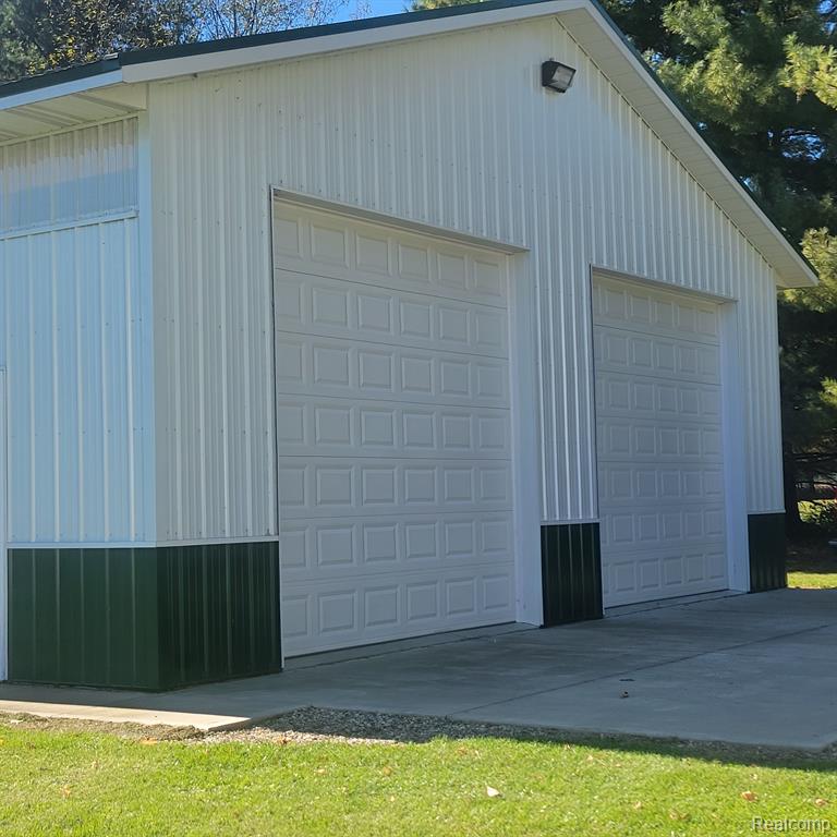 5782 LYONS Road, Imlay City, MI 48444 — Photo 9