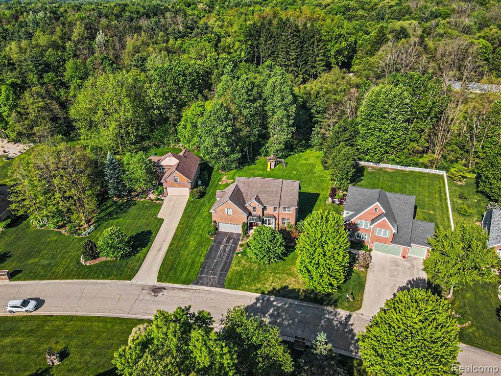 9367 Wildflower Way, Davisburg, MI 48350 — Photo 44