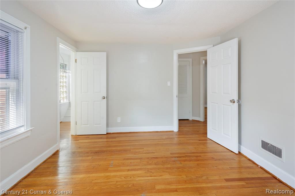 15515 Forrer Street, Detroit, MI 48227 — Photo 20