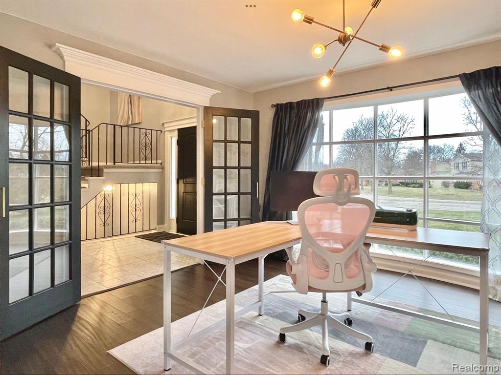 5126 Glengate Road, Rochester, MI 48306 — Photo 10