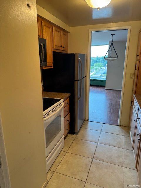 8200 E JEFFERSON Avenue, 45/503, Detroit, MI 48214 — Photo 22