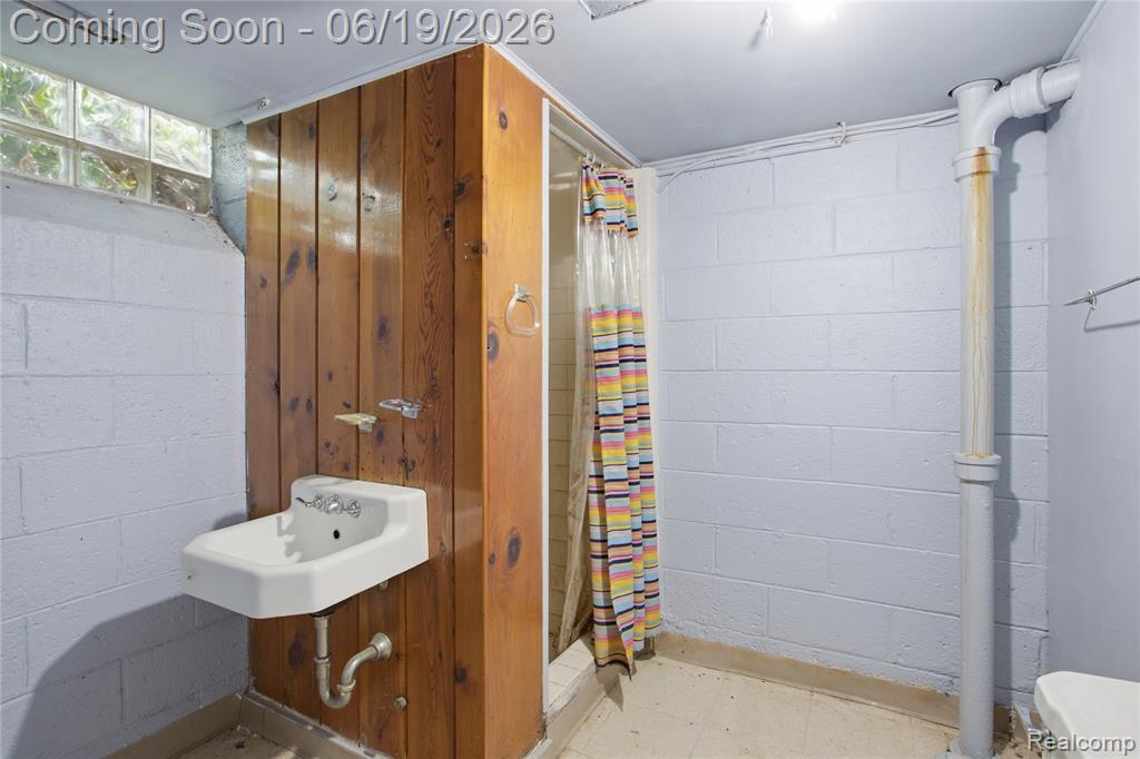 14154 Marion, Redford, MI 48239 — Photo 38