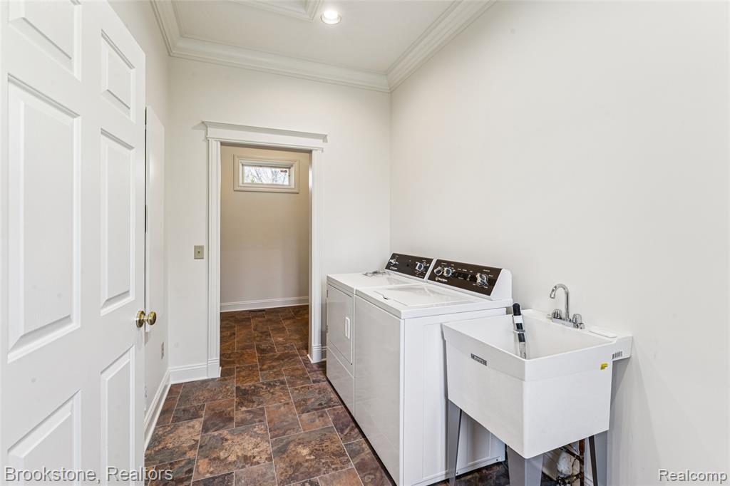 614 S East Street, Fenton, MI 48430 — Photo 26