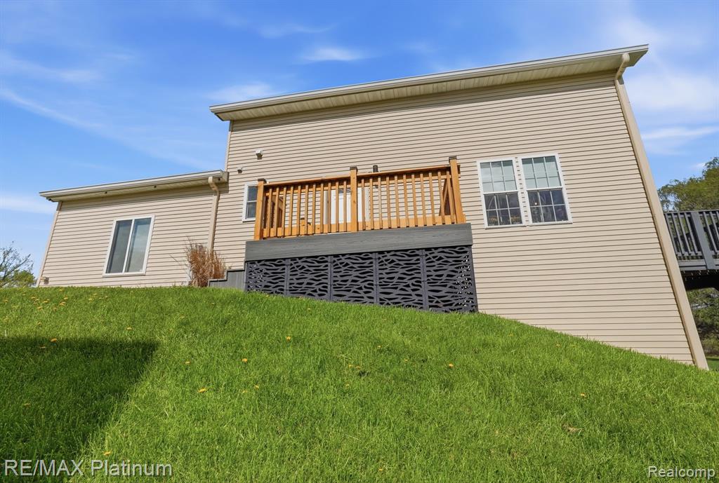 2428 Fisher Road, Howell, MI 48855 — Photo 25