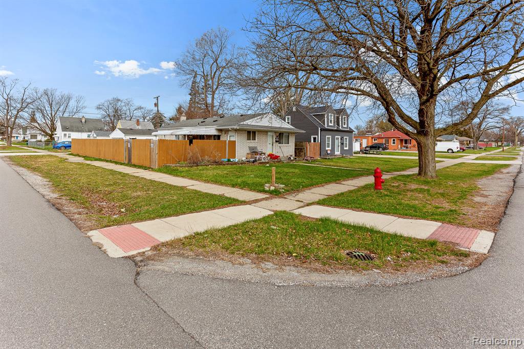 7001 BELTON Street, Garden City, MI — Photo 21