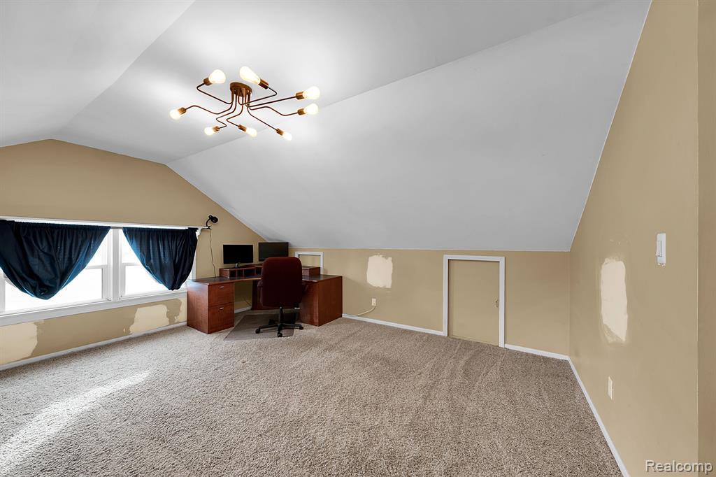 15410 Marilyn Avenue, Plymouth, MI 48170 — Photo 25