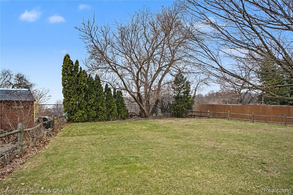 3888 Palisades Boulevard, Ypsilanti, MI 48197 — Photo 37