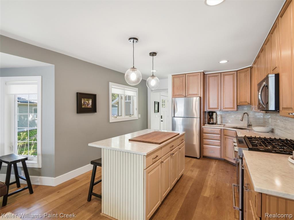 10435 Spring Street, Fenton, MI 48430 — Photo 15