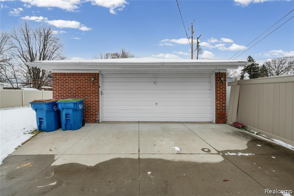 22644 Hill Street, Warren, MI 48091 — Photo 13