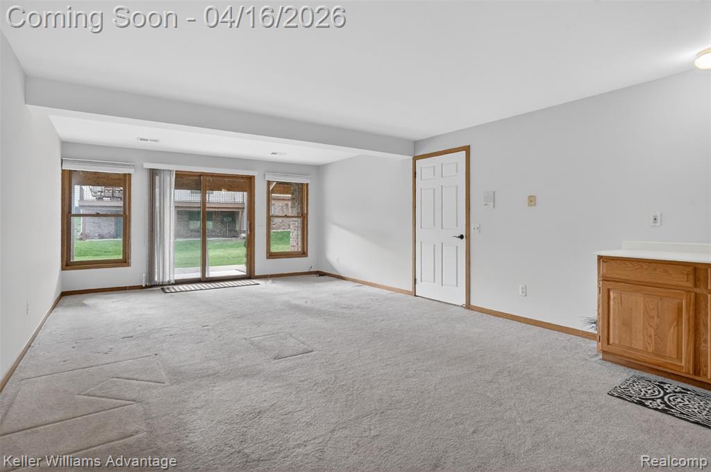625 Summit Ridge Drive, Milford, MI 48381 — Photo 29