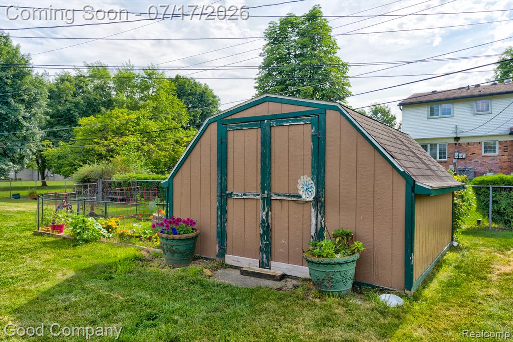 53625 Shelby Road, Utica, MI 48316 — Photo 51