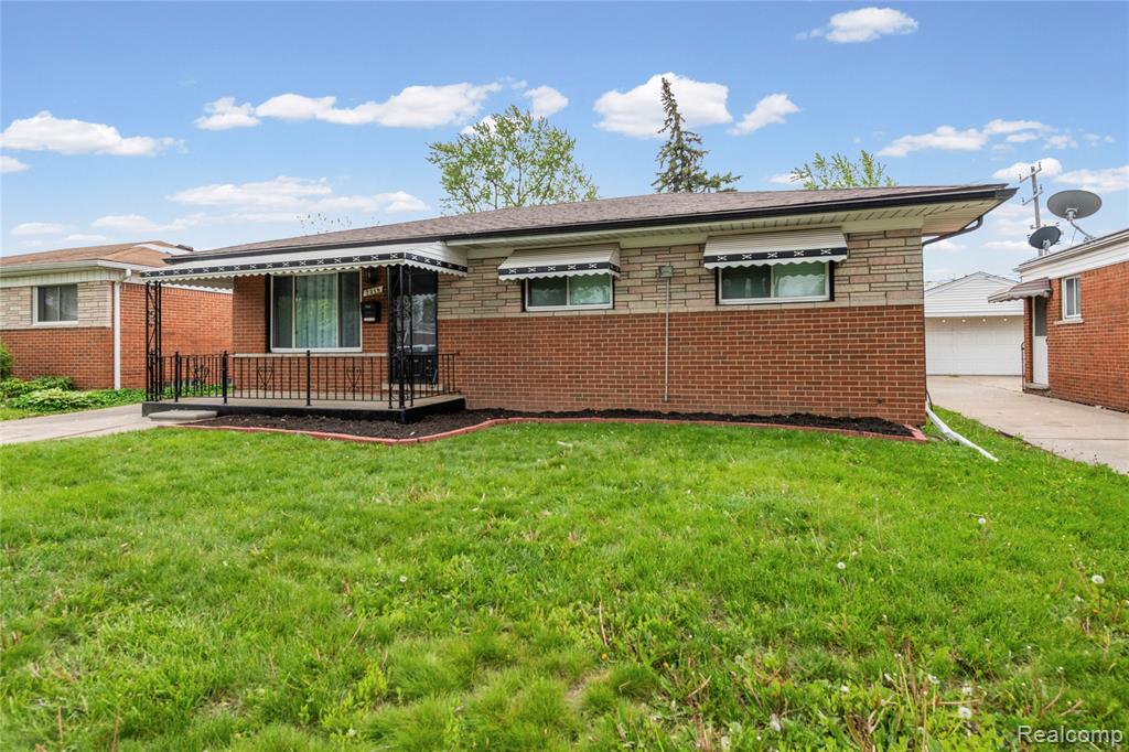 7218 Superior, Center Line, MI 48015 — Photo 5