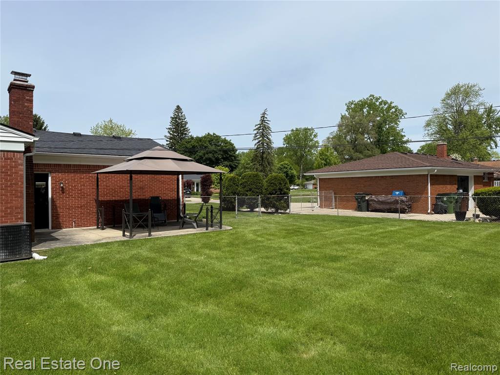 53216 Bruce Hill Drive, Shelby Twp, MI 48316 — Photo 26