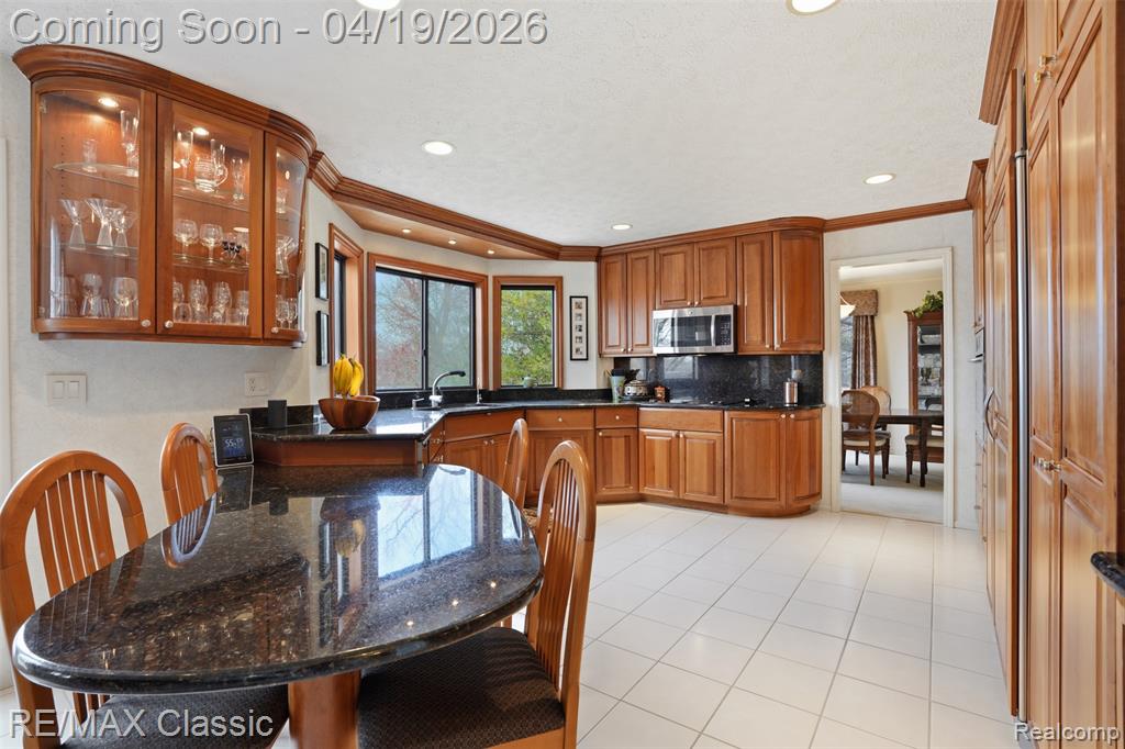 3398 Tiquewood, Commerce Twp, MI 48382 — Photo 19