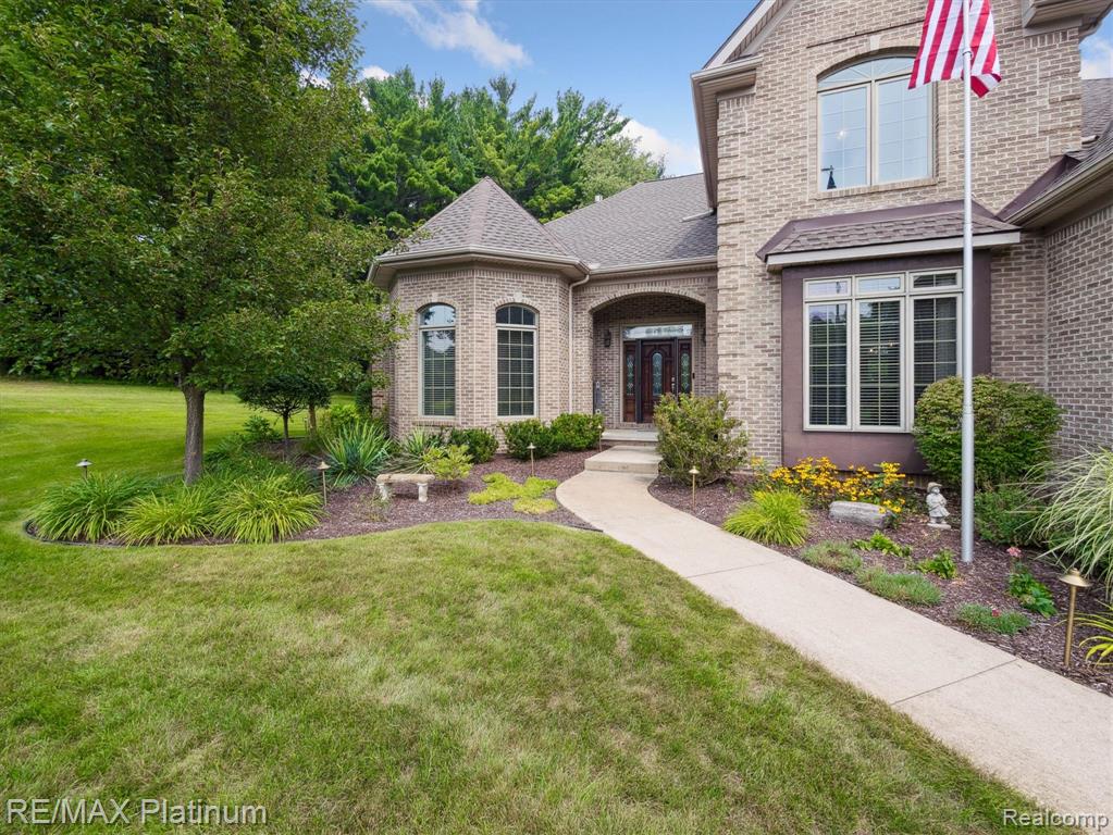 9071 Thornapple Drive, Pinckney, MI 48169 — Photo 4