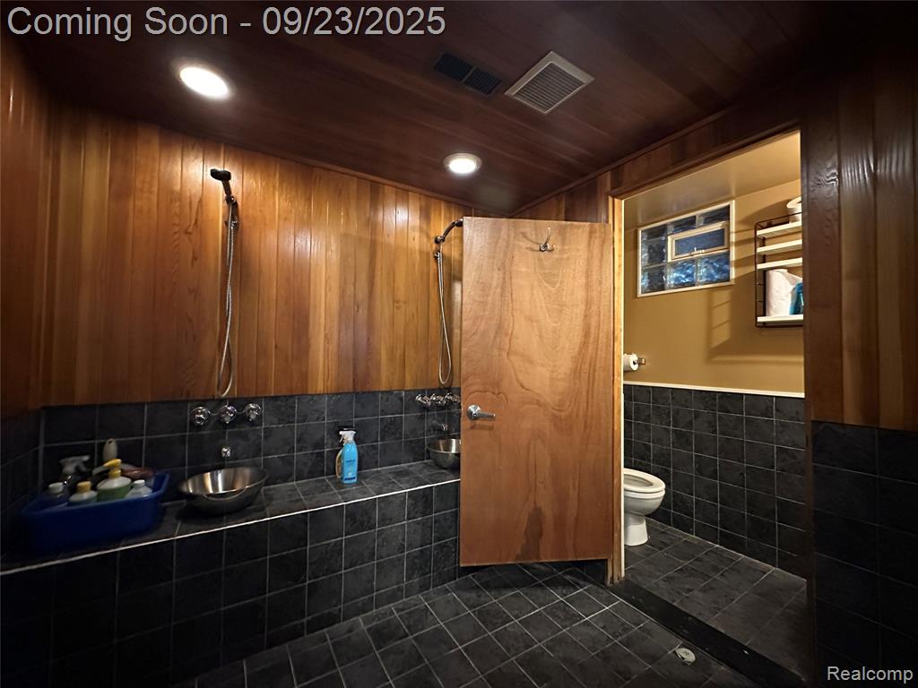 4345 Trumbull Street, Detroit, MI 48208 — Photo 22