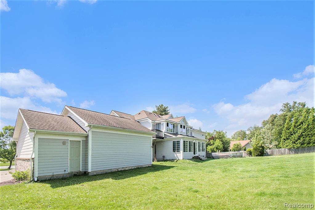 7471 Brewer Road, Flint, MI 48507 — Photo 33