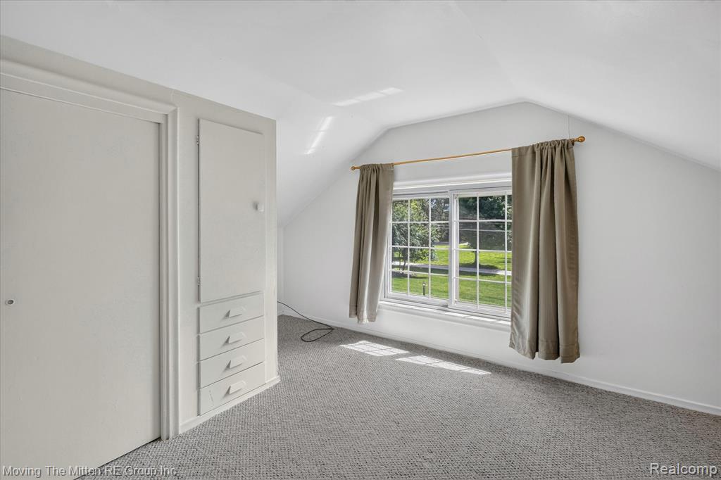 46800 W 11 Mile Road, Novi, MI — Photo 32