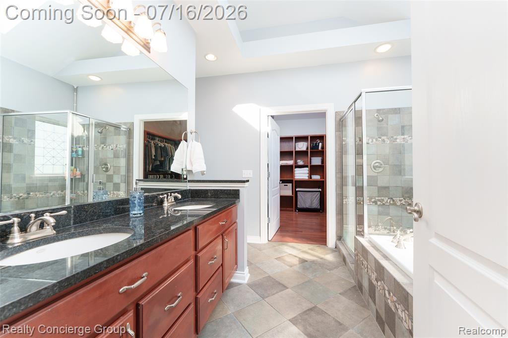 16366 Carrie Lane, Fenton, MI 48430 — Photo 22