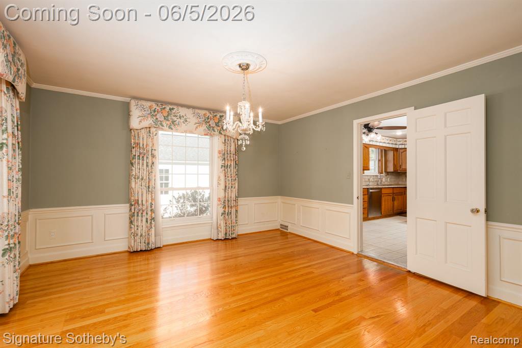 274 Hillcrest Avenue, Grosse Pointe, MI 48236 — Photo 10