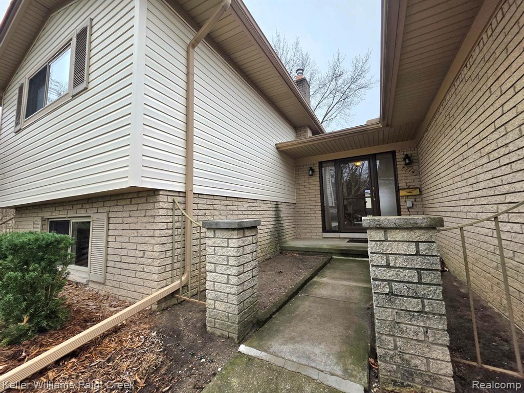 4714 Pickwick Drive, Sterling Heights, MI 48310 — Photo 3