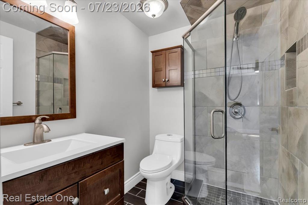 5063 Abington Drive, Troy, MI 48085 — Photo 20