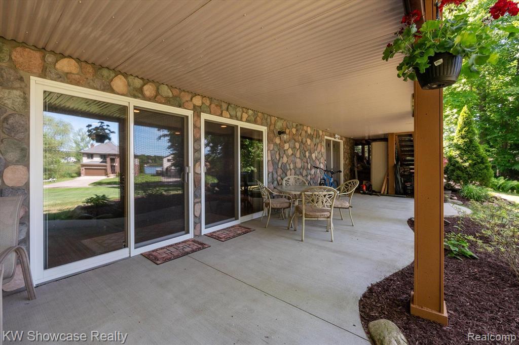 4020 Watuga Street, Commerce Twp, MI 48390 — Photo 42