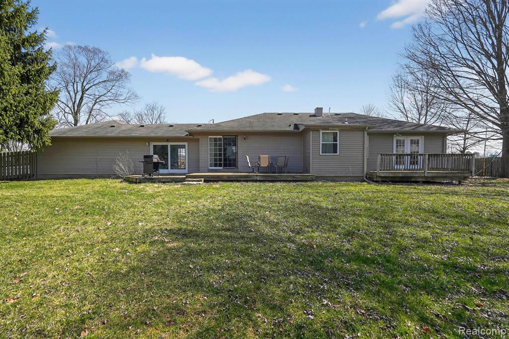 1325 N Linden Road, Flint, MI 48532 — Photo 14