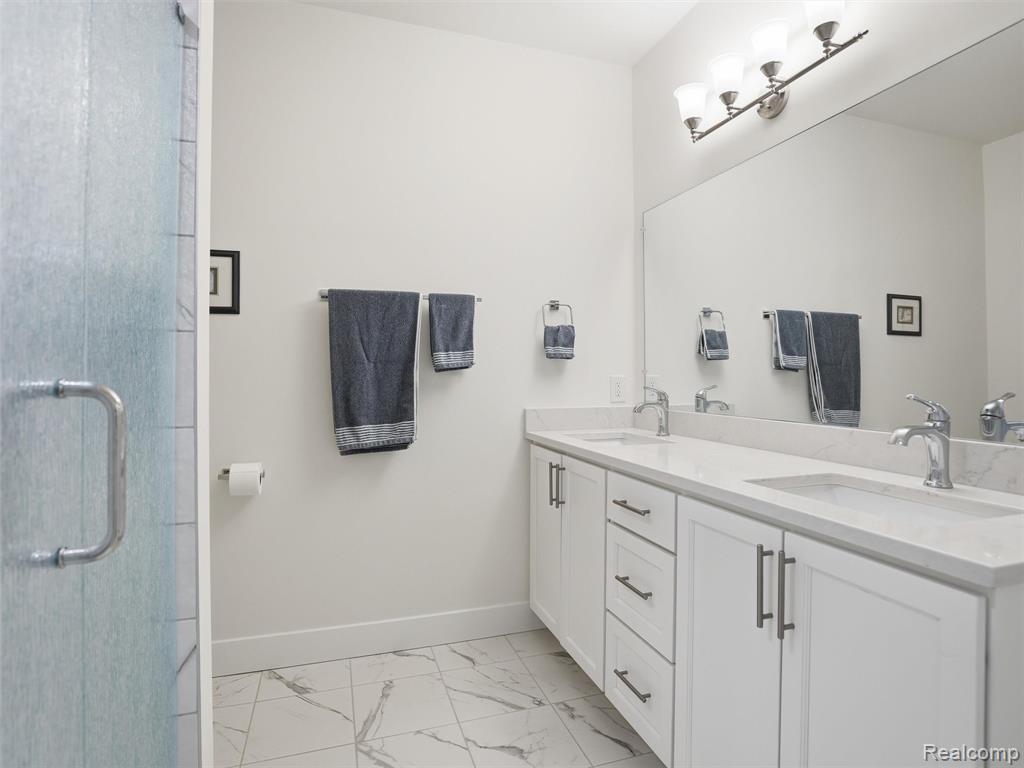 48325 Applegrove Lane, New Baltimore, MI — Photo 27