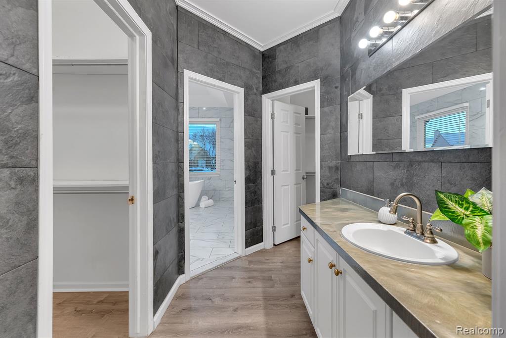 46575 Red Oak Drive, Northville, MI 48168 — Photo 52