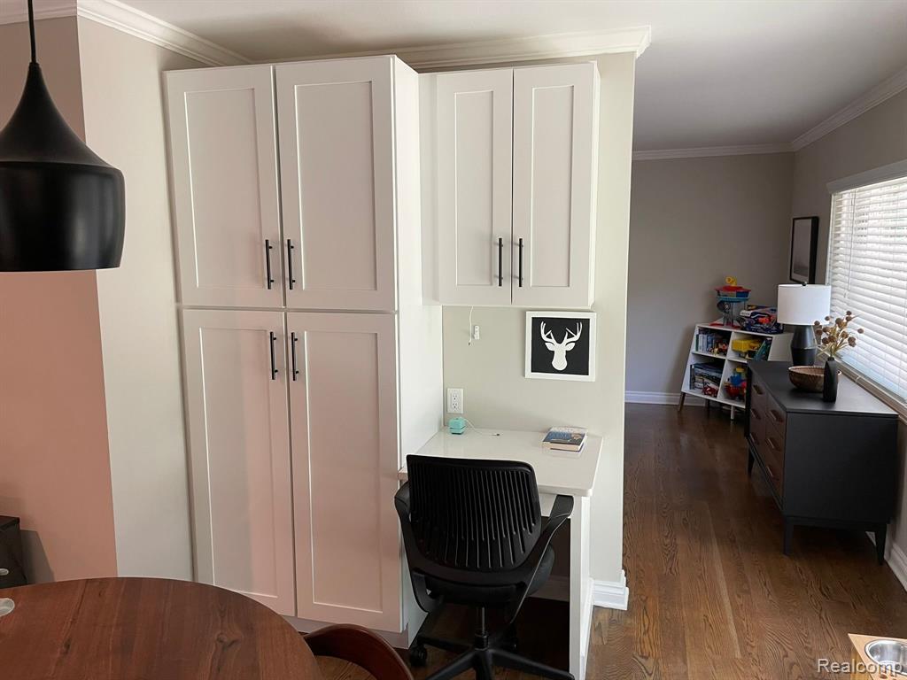 6832 MONTFORT Drive, Canton, MI 48187 — Photo 21