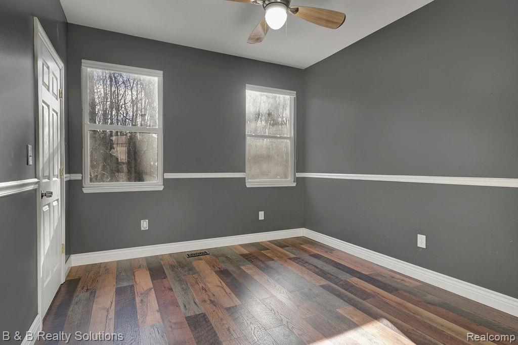 5493 King Road, China, MI — Photo 18
