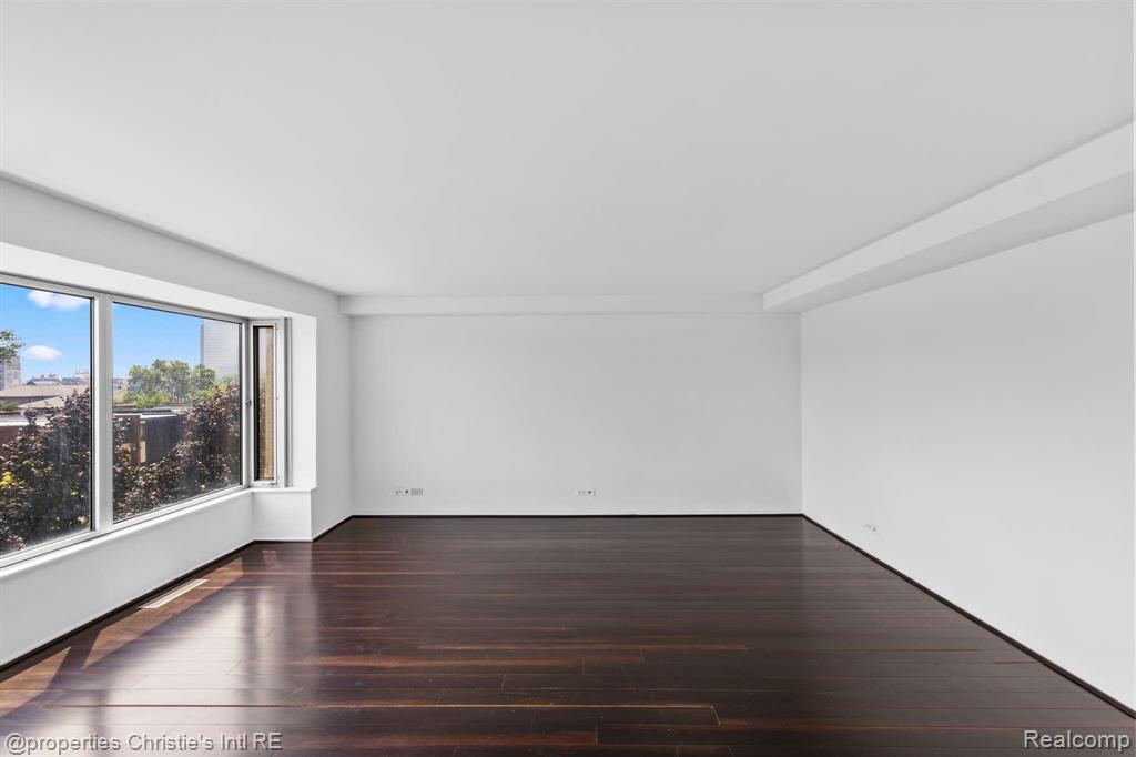 1300 E Lafayette Street, 104, Detroit, MI 48207 — Photo 7