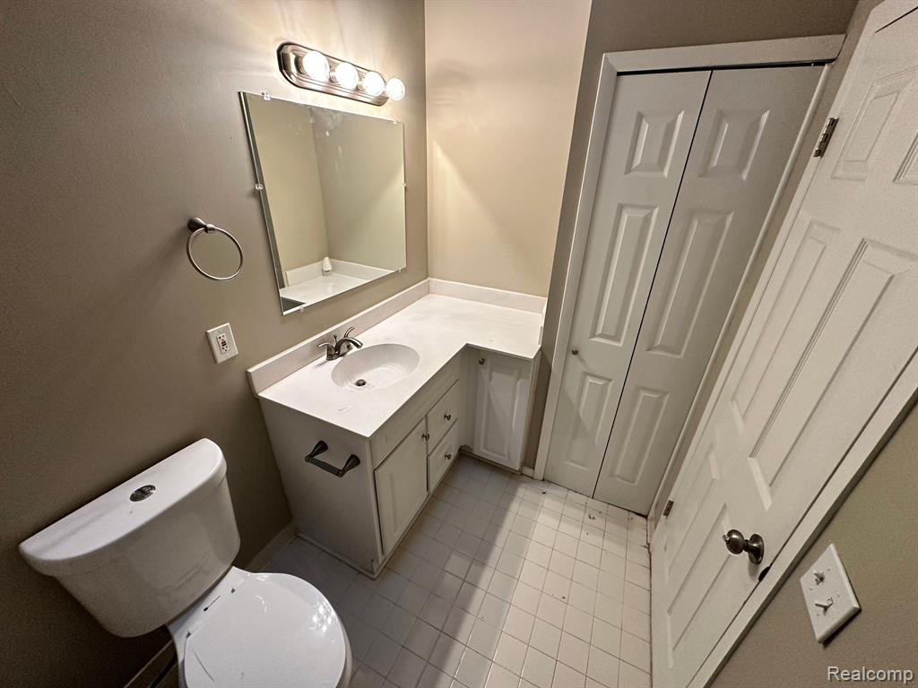 39975 CROSSWINDS, Novi, MI — Photo 16