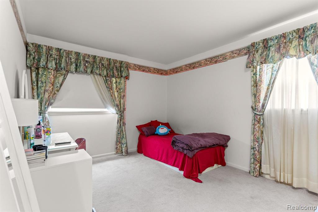 6125 ARDMORE, Dearborn Heights, MI 48127 — Photo 23