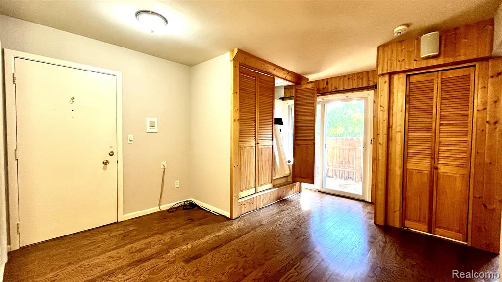 9999 ALLEN POINTE Drive, Allen Park, MI 48101 — Photo 5