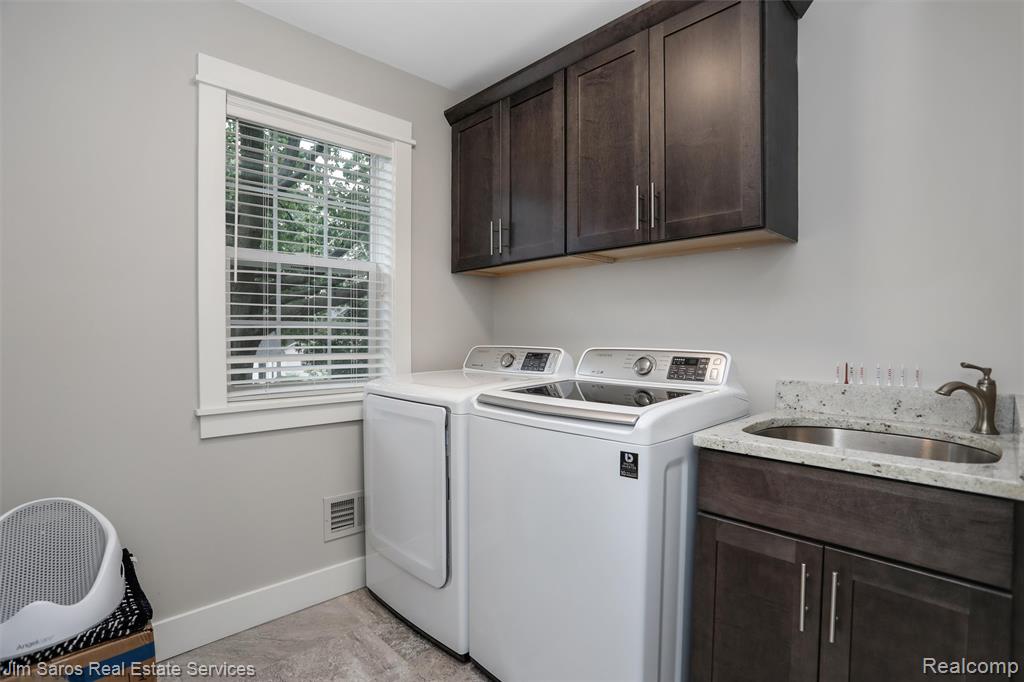 406 N Altadena Avenue, Royal Oak, MI 48067 — Photo 26