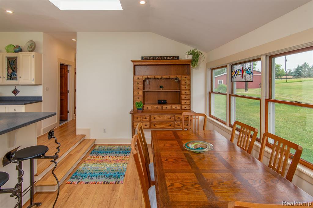 10856 MI STATE ROAD 52, Manchester, MI 48158 — Photo 11