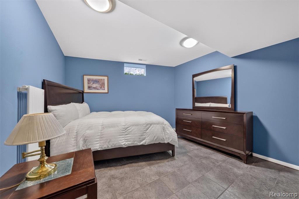 750 Hazelwood Street, Birmingham, MI 48009 — Photo 45