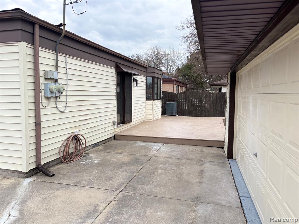 5246 MCKINLEY Road, Warren, MI 48091 — Photo 9