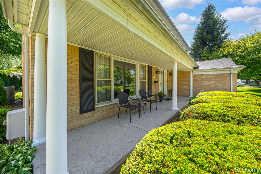 4180 Allegheny Drive, Troy, MI 48085 — Photo 8