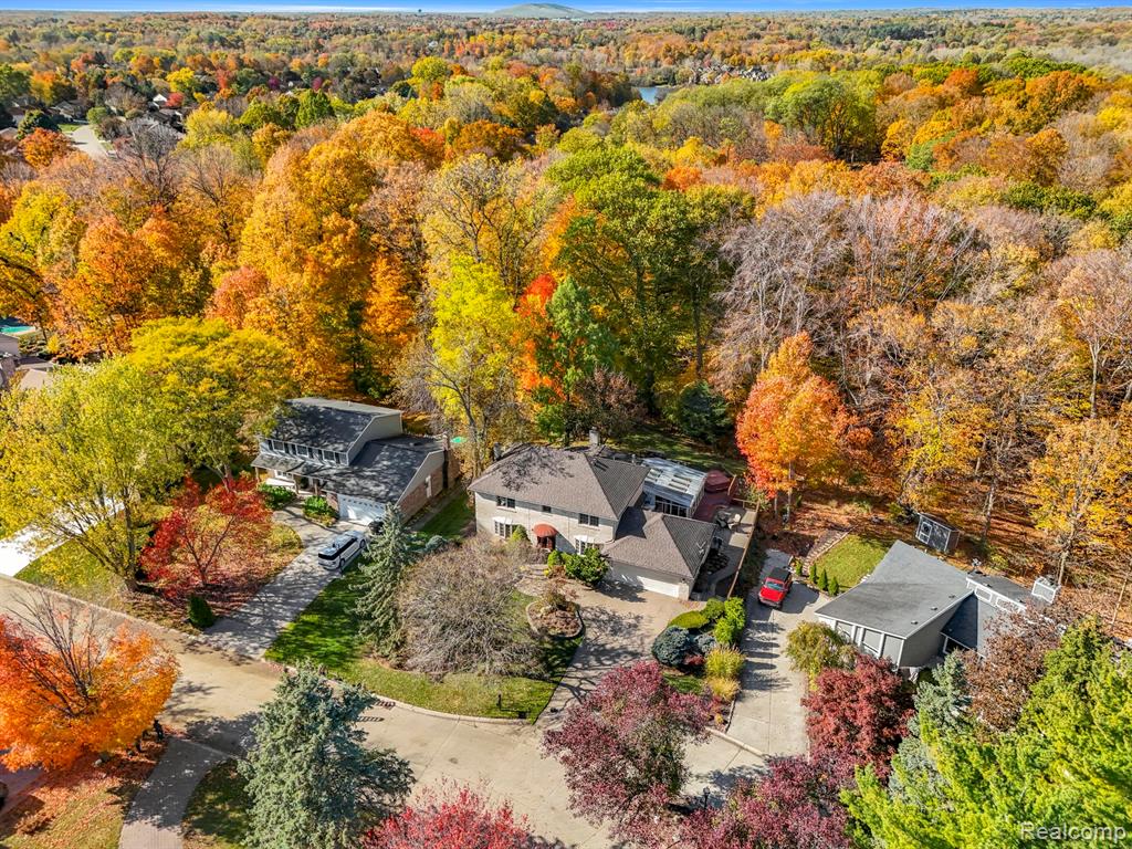 41804 Waterfall Road, Northville, MI 48168 — Photo 9