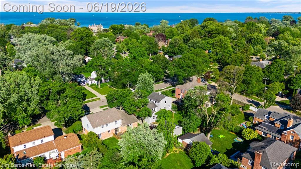 615 Lakepointe Street, Grosse Pointe, MI 48230 — Photo 3