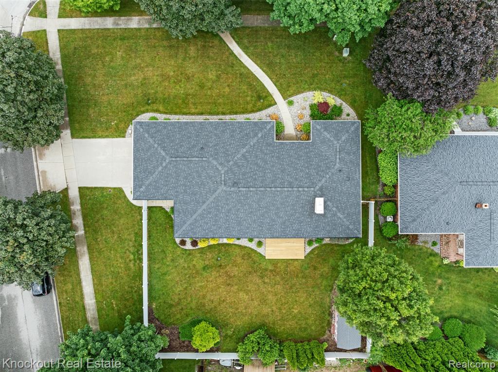 911 Eastgate Drive, Frankenmuth, MI 48734 — Photo 45