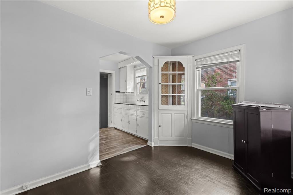 630 W Troy Street, Fenton, MI 48220 — Photo 7
